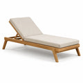 Lettino prendisole in legno di teak con cuscino beige